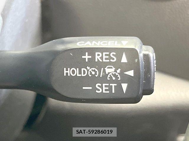 Toyota C-HR 2017-05 7057874-5