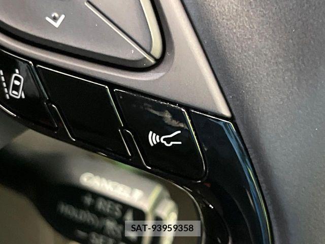 Toyota C-HR 2017-12 7057885-4