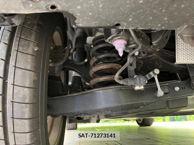 Toyota C-HR 2017-06 7057872-19