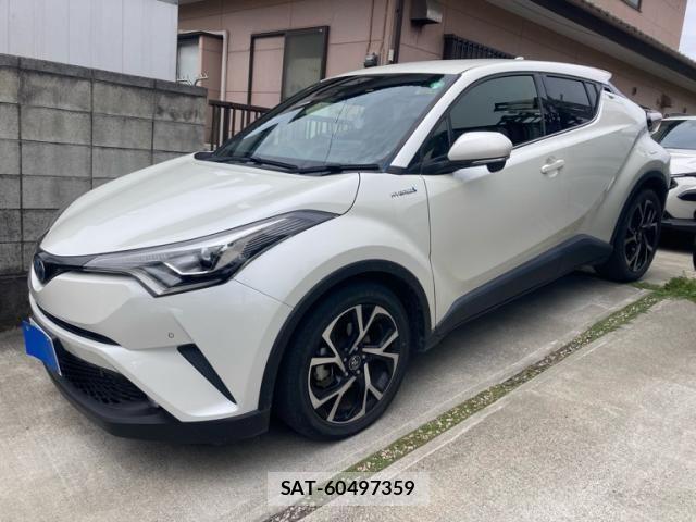 Toyota C-HR 2017-04 7057897-1