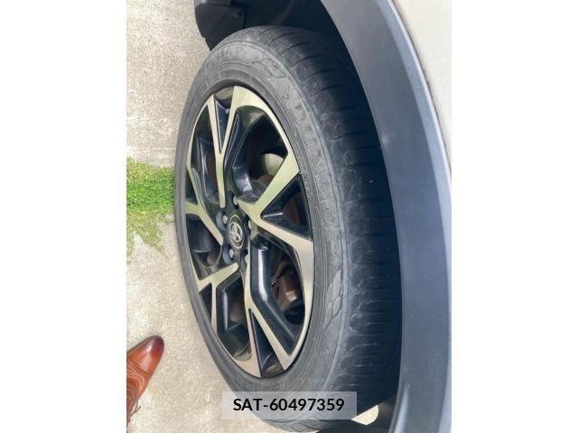 Toyota C-HR 2017-04 7057897-5