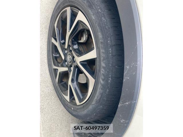 Toyota C-HR 2017-04 7057897-6