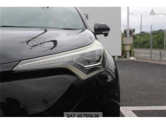 Toyota C-HR 2017-05 7057882-15