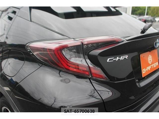 Toyota C-HR 2017-05 7057882-18