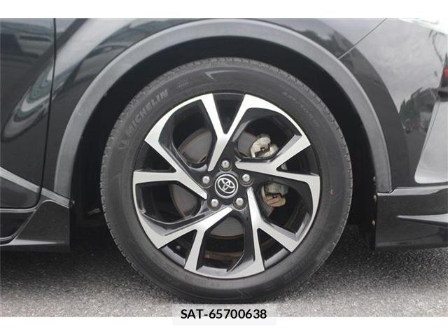 Toyota C-HR 2017-05 7057882-23