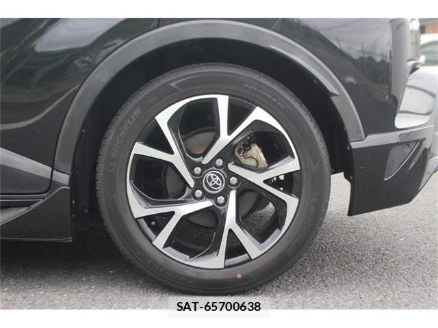 Toyota C-HR 2017-05 7057882-25
