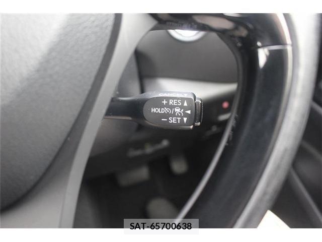 Toyota C-HR 2017-05 7057882-3
