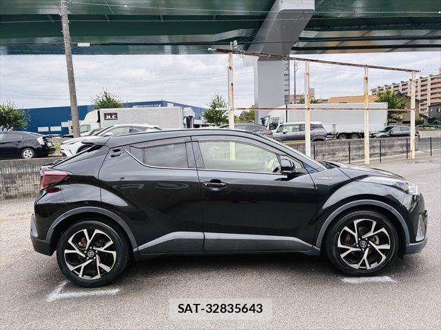 Toyota C-HR 2017-06 7057894-16