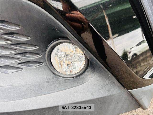 Toyota C-HR 2017-06 7057894-23