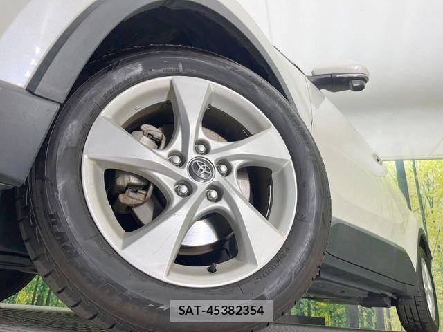 Toyota C-HR 2018-08 7057881-12