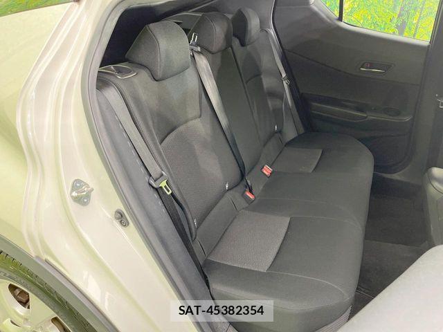 Toyota C-HR 2018-08 7057881-8