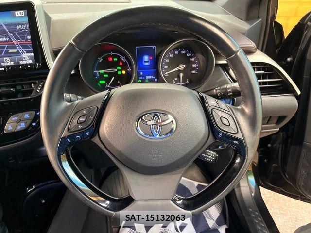 Toyota C-HR 2018-03 7057876-10