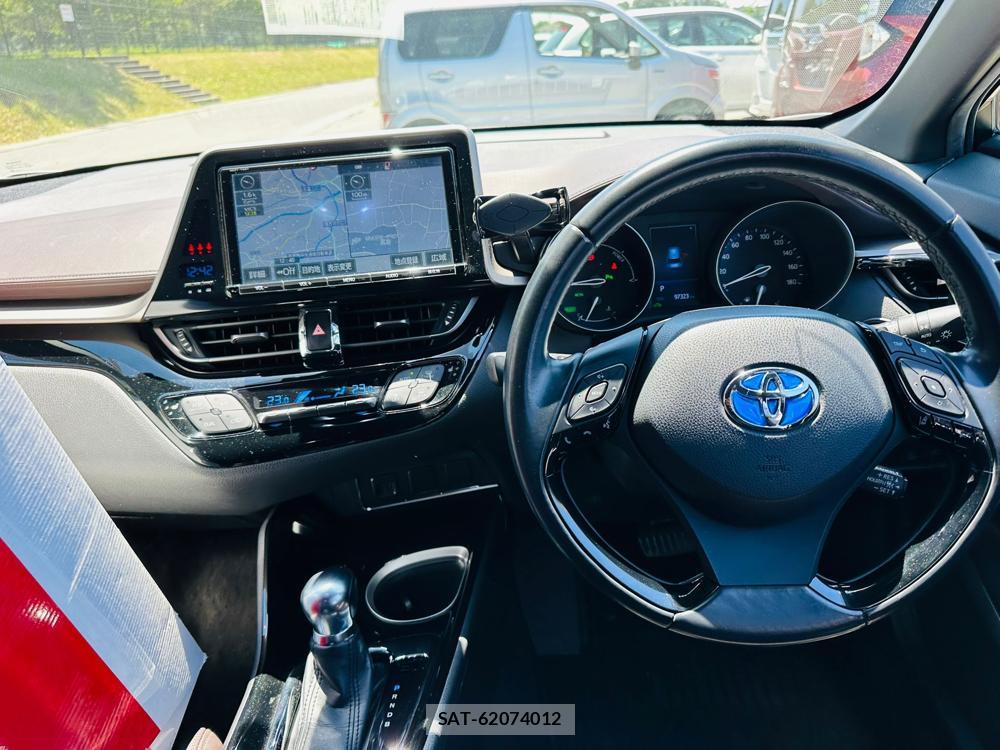 Toyota C-HR 2017 7175244-13