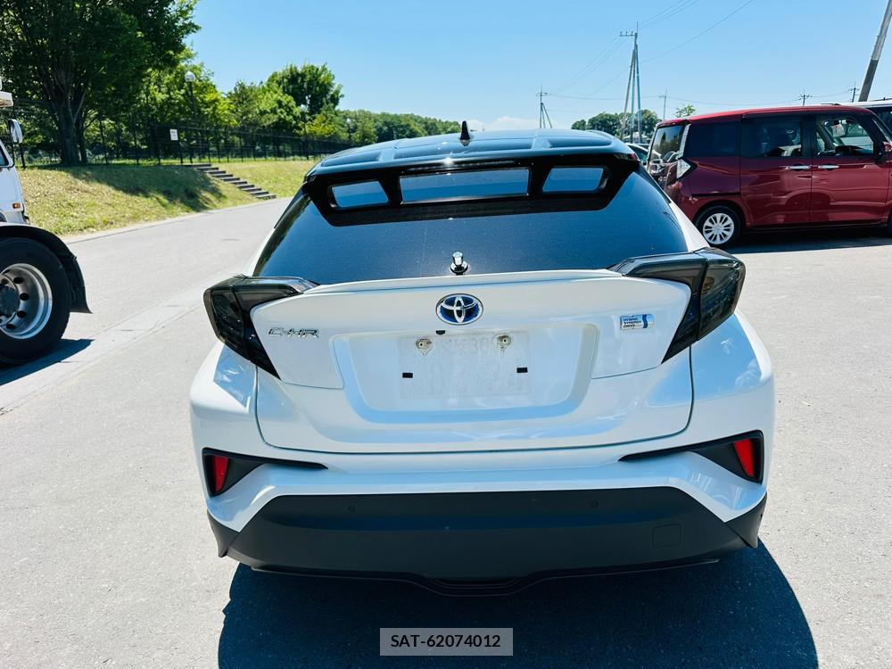 Toyota C-HR 2017 7175244-3