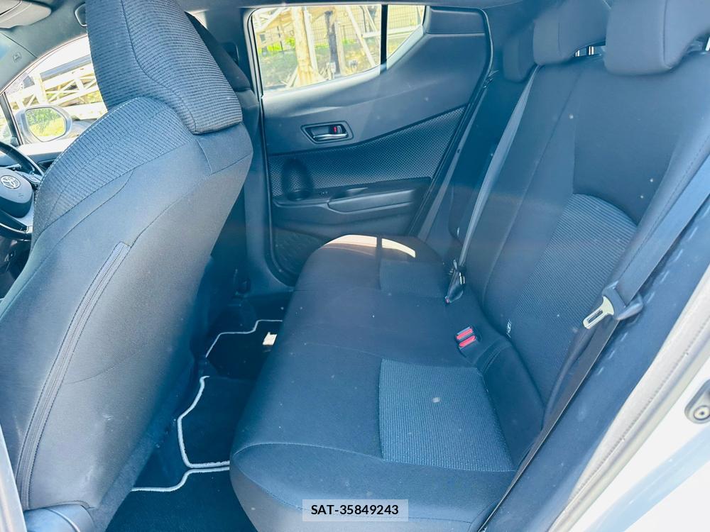 Toyota C-HR 2018 7013723-9