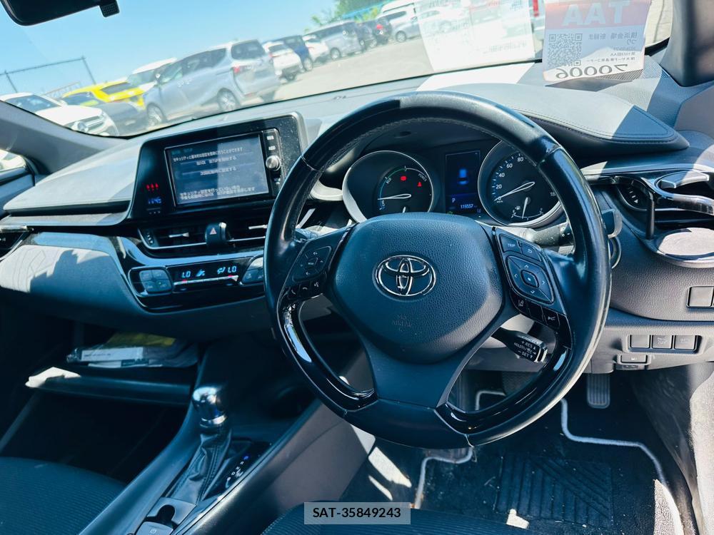 Toyota C-HR 2018 7013723-14