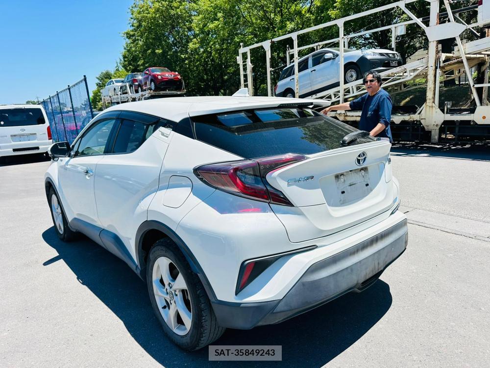 Toyota C-HR 2018 7013723-2
