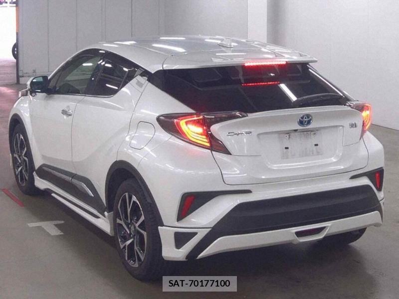 Toyota C-HR 2017 7175249-2