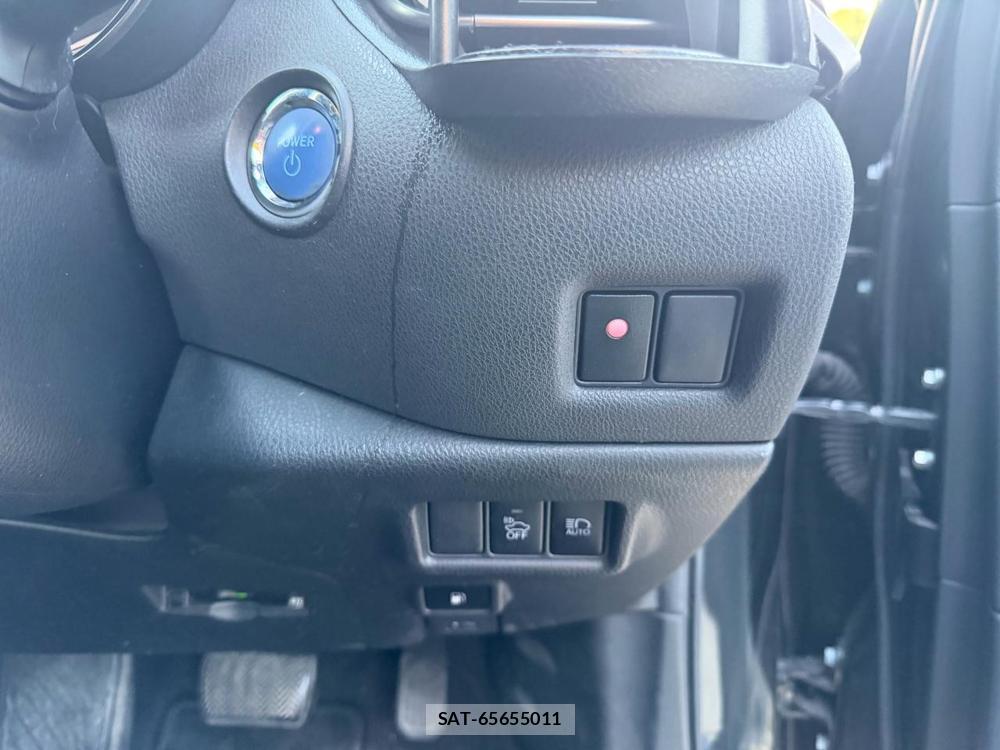 Toyota C-HR 2017 6665200-14