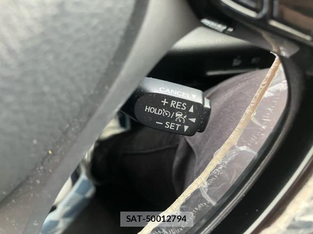 Toyota C-HR 2019-10 7216052-18