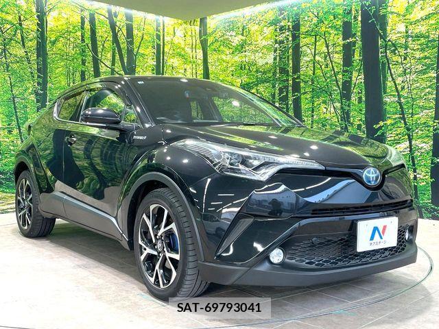 Toyota C-HR 2017-03 7216004-15