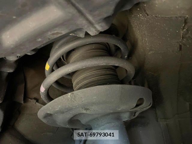 Toyota C-HR 2017-03 7216004-19