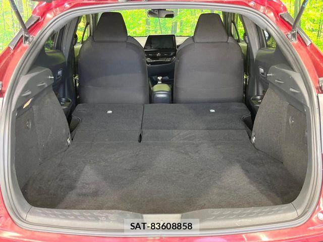 Toyota C-HR 2019-06 7216045-9