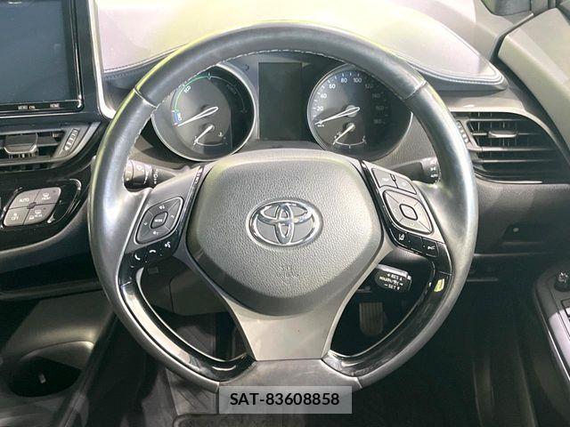 Toyota C-HR 2019-06 7216045-10