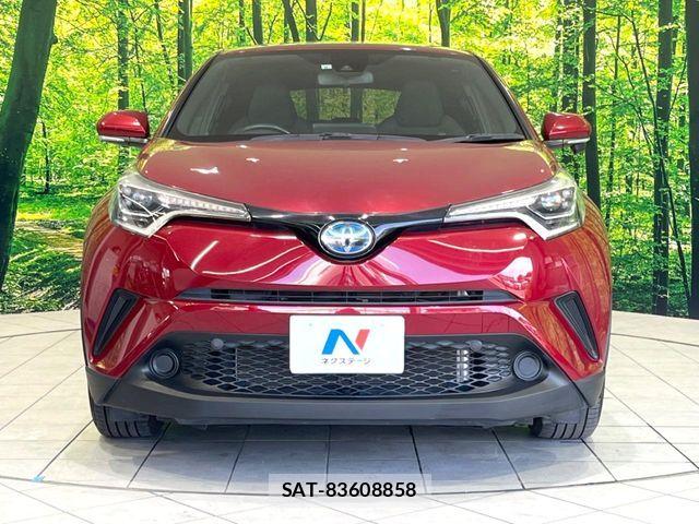 Toyota C-HR 2019-06 7216045-13