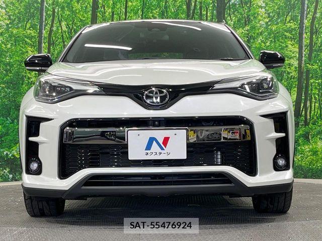 Toyota C-HR 2021-05 7216055-13