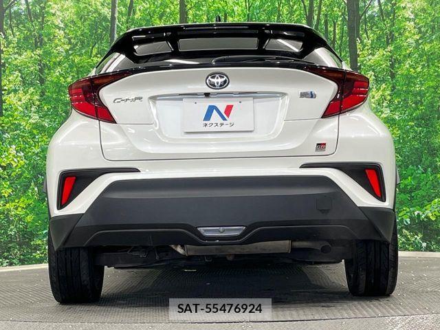 Toyota C-HR 2021-05 7216055-14