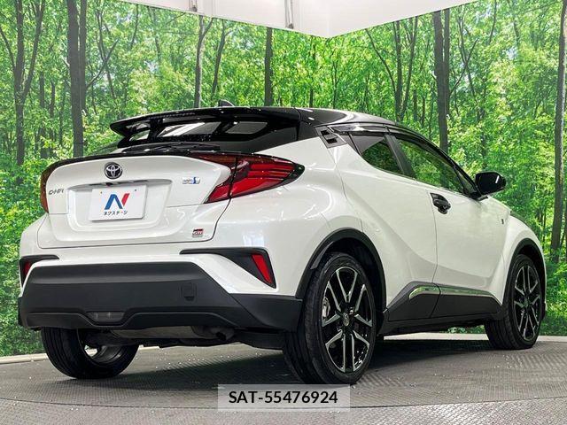 Toyota C-HR 2021-05 7216055-16