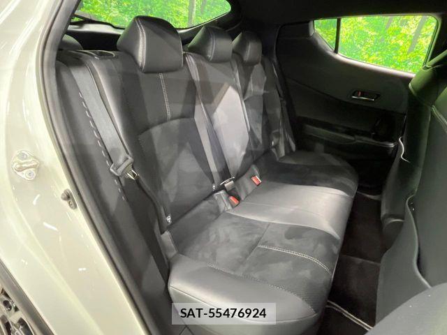 Toyota C-HR 2021-05 7216055-8