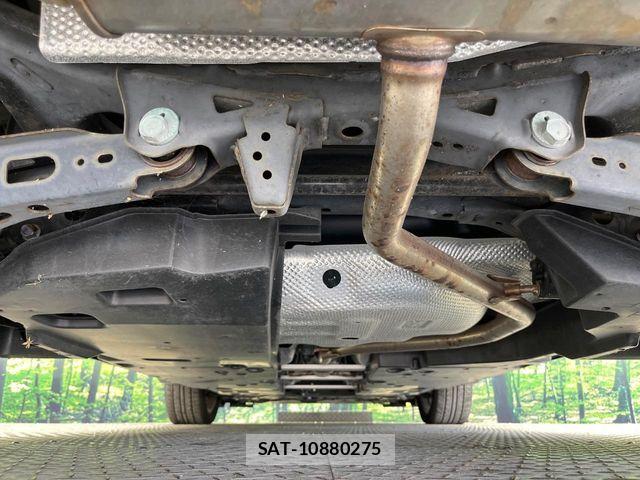Toyota C-HR 2017-06 7216012-18