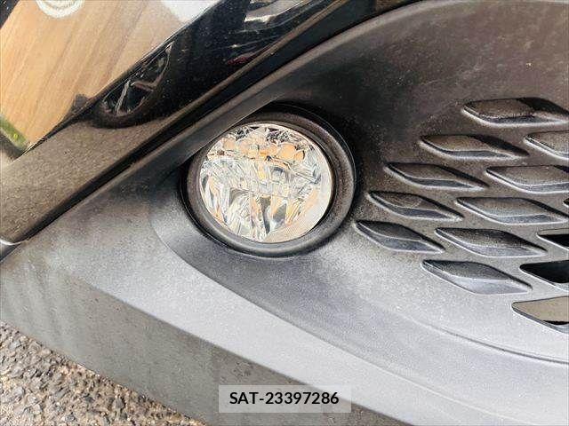 Toyota C-HR 2017-05 7216013-24