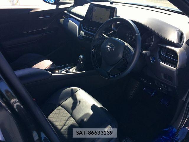 Toyota C-HR 2020-08 7216054-18