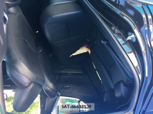 Toyota C-HR 2020-08 7216054-20