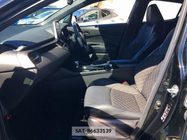 Toyota C-HR 2020-08 7216054-23