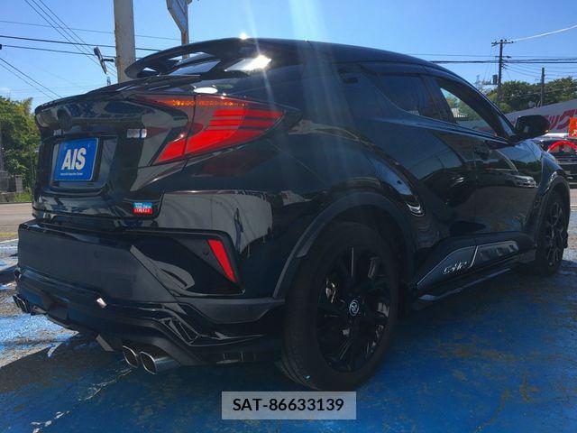 Toyota C-HR 2020-08 7216054-7
