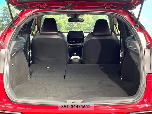 Toyota C-HR 2018-01 7216022-9