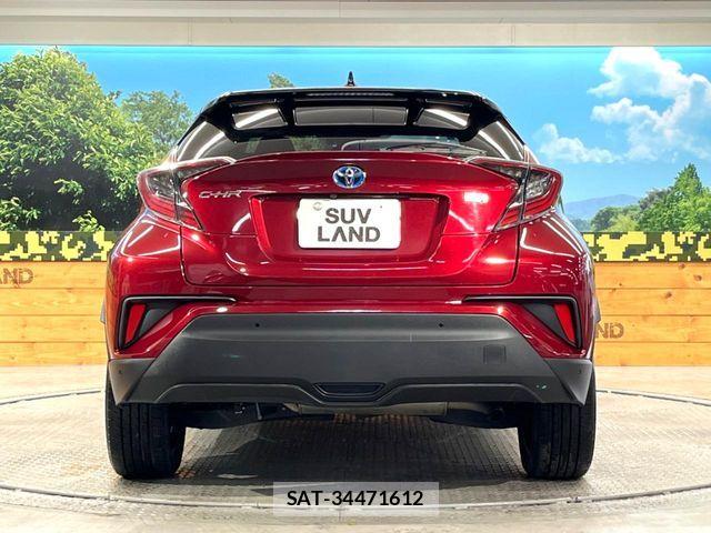 Toyota C-HR 2018-01 7216022-14