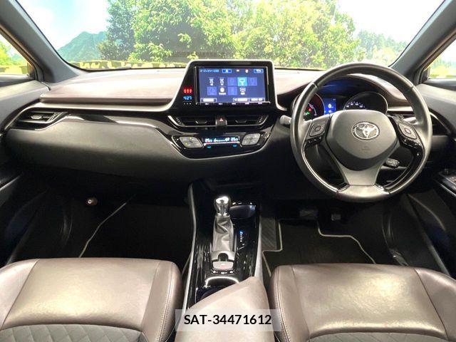 Toyota C-HR 2018-01 7216022-1
