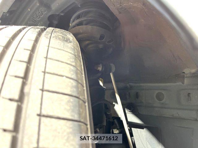 Toyota C-HR 2018-01 7216022-19