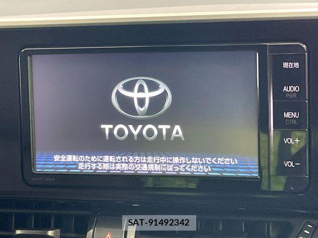 Toyota C-HR 2017-07 7216010-6