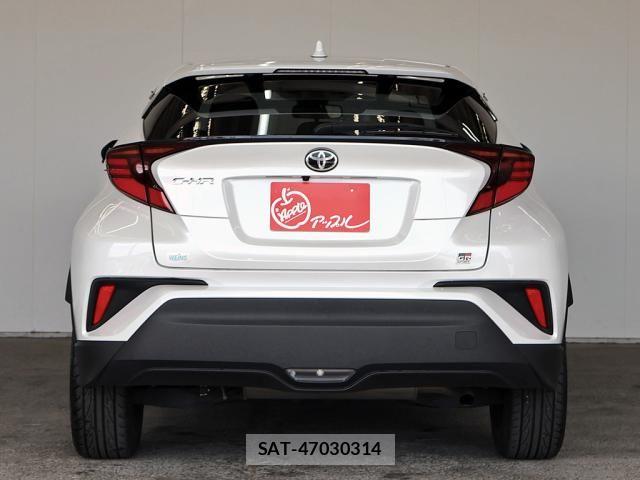 Toyota C-HR 2023-05 7216061-13