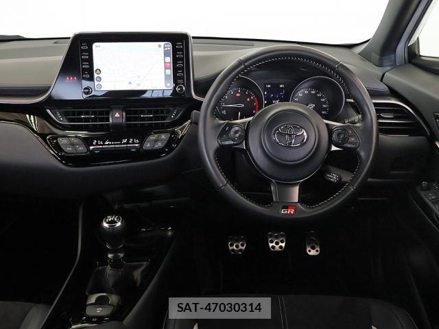 Toyota C-HR 2023-05 7216061-16