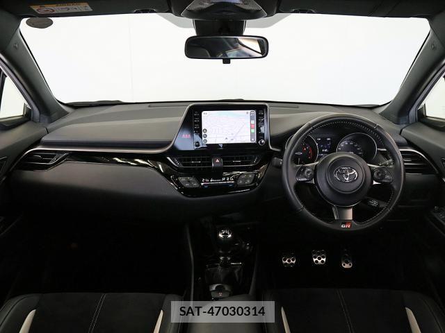 Toyota C-HR 2023-05 7216061-5