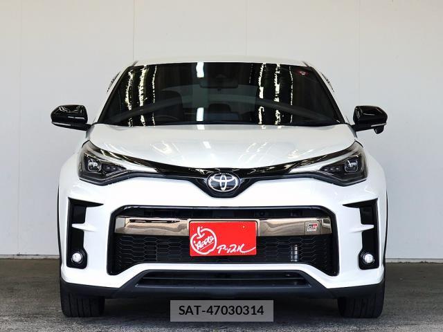Toyota C-HR 2023-05 7216061-8