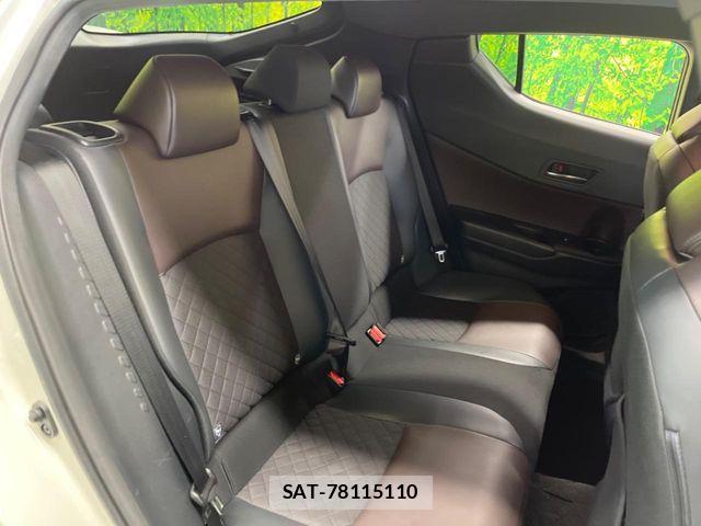Toyota C-HR 2017-03 7216003-9