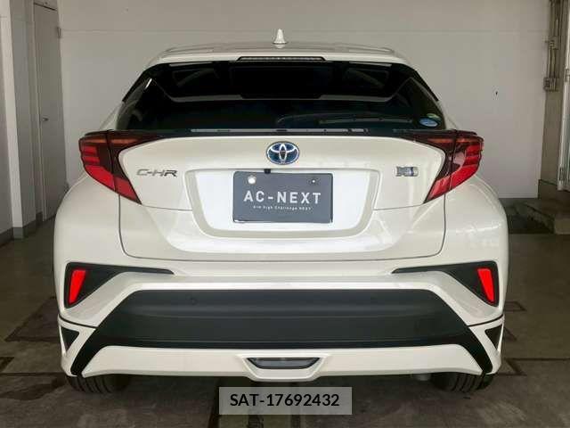 Toyota C-HR 2021-03 7216053-14